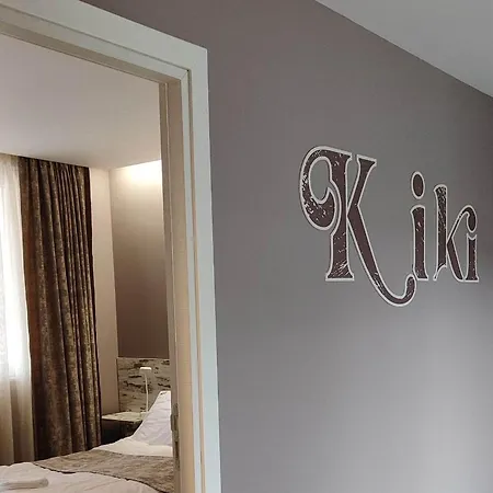 Kiki *