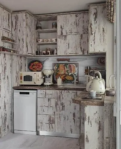 Kiki Daire Yukarı Cuma